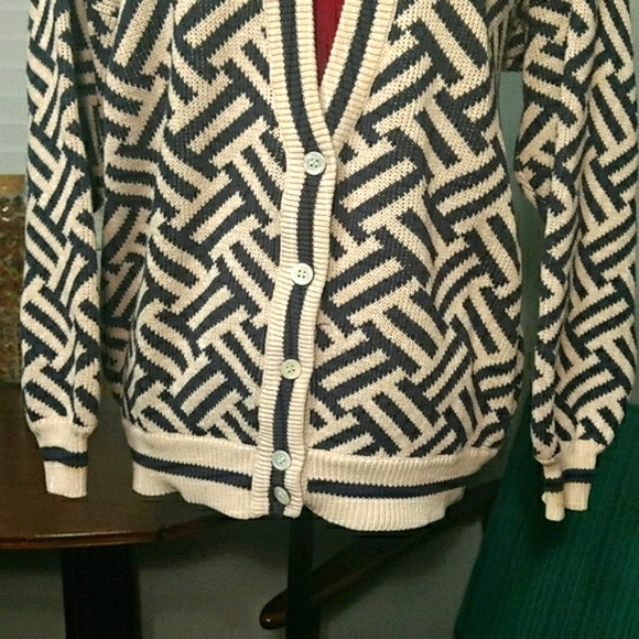Perry Ellis Portfolio Knitted Cardigan - Picture 4 of 7